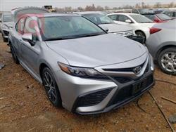 تۆیۆتا کامری